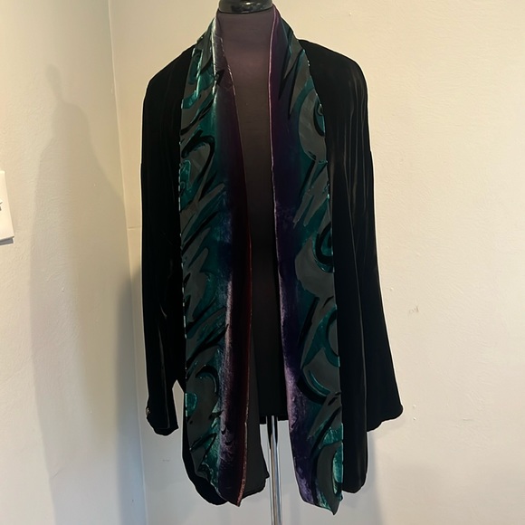 Beautiful vintage custom velvet draped jacket